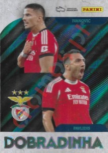 240 Ivanovic / Pavlidis – Ídolos do Futebol Português 2025-2026 Panini