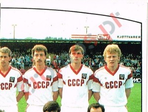 235 Team
2 – UEFA Euro West Germany 1988 Panini