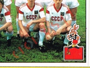 237 Team
4 – UEFA Euro West Germany 1988 Panini