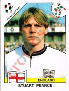 390 Stuart Pearce – FIFA World Cup Italia 1990 Panini