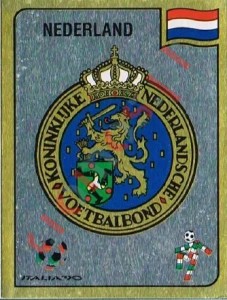 401 Koninklijke Nederlandsche Voetbalbond emblem – FIFA World Cup Italia 1990 Panini
