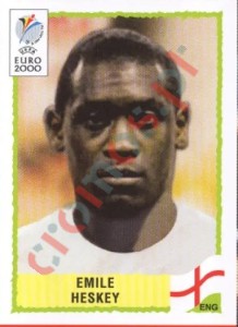 90 Emile Heskey – UEFA Euro Belgium-Netherlands 2000 Panini