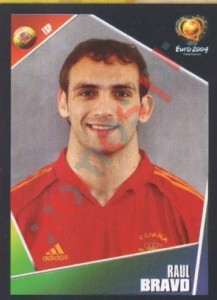77 Raul Bravo – UEFA Euro Portugal 2004 Panini
