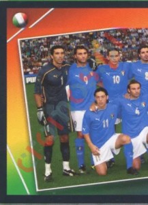 219 Team Photo
1 – UEFA Euro Portugal 2004 Panini