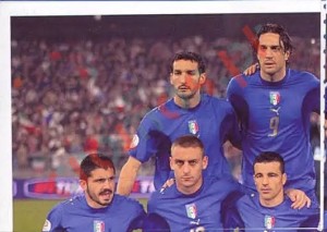 281 Team Photo
1 – UEFA Euro Austria-Switzerland 2008 Panini