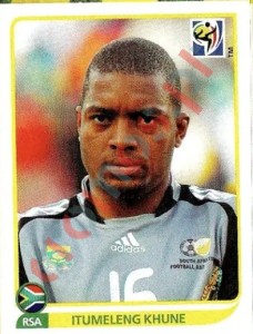 32 Itumeleng Khune – FIFA World Cup South Africa 2010 Panini