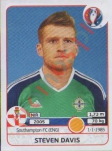 339 Steven Davis – UEFA Euro France 2016 Panini