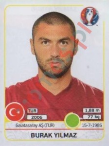 424 Burak Yilmaz – UEFA Euro France 2016 Panini
