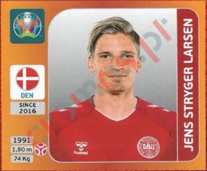 163 Jens Stryger Larsen – UEFA Euro 2020 Tournament Edition Panini