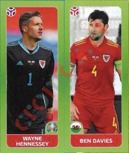 92 Wayne Hennessey / Ben Davies – UEFA Euro 2020 Tournament Edition Panini