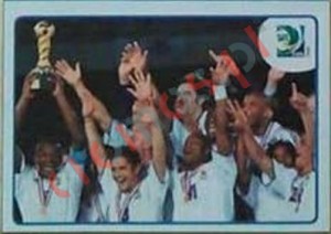21 Japan 0 x 1 France – 2001 – FIFA Confederations Cup Brazil 2013 Panini