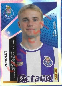258 Victor Froholdt – Futebol 2025-2026 Panini