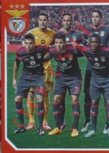 81 Equipe uniforme de hóspedes – Panini SL Benfica 2014-2015