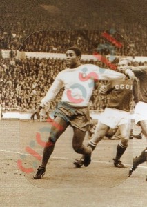 91 Inglaterra 1966 6 – Fome de Vencer 2018 Panini