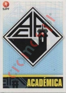 2 Emblema – Futebol 2013-14 Panini