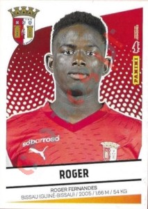 110 Roger Fernandes – Futebol 2024-2025 Panini