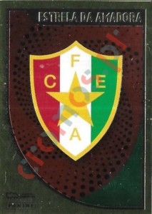 8 Emblema Estrela da Amadora – Futebol 2024-2025 Panini