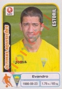 379 Evandro (Estoril) – Futebol 2012-2013 Panini