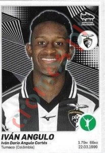 233 Iván Angulo – Futebol 2021-2022 Panini