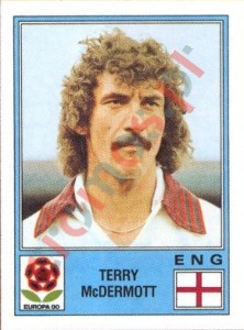 132 Terry McDermott – UEFA Euro Italy 1980 Panini