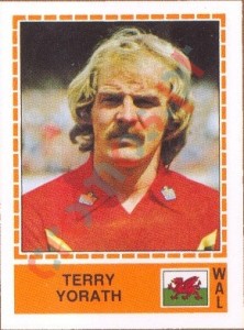 261 Terry Yorath – UEFA Euro Italy 1980 Panini