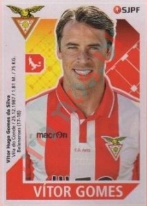 25 Vitor Gomes – Futebol 2017-2018 Panini