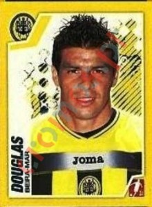 39 Douglas – Futebol 2011-2012 Panini