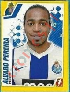 209 Alvaro Pereira – Futebol 2011-2012 Panini