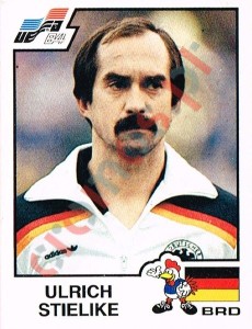 146 Ulrich Stielike – UEFA Euro France 1984 Panini