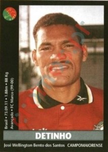 233 Detinho – Futebol 2000-2001 Panini