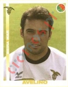 29 Avelino – Futebol 2001-2002 Panini