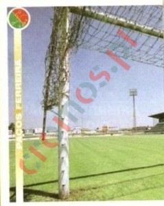 232 Estádio (1/2) – Futebol 2001-2002 Panini
