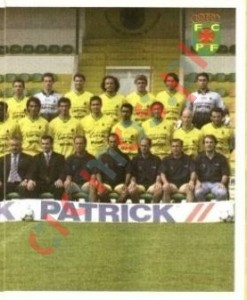 235 Equipa (2/2) – Futebol 2001-2002 Panini