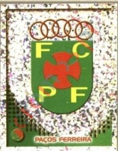 221 Emblema – Futebol 2002-2003 Panini
